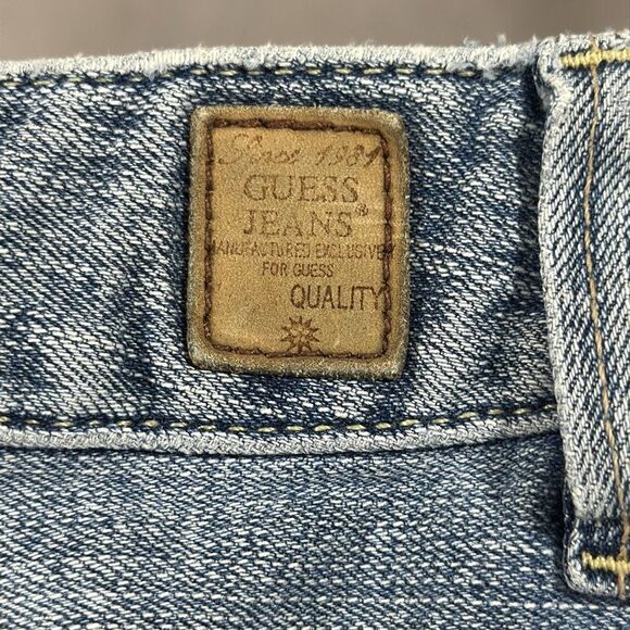 Guess Jeans Low-Rise Daredevil Cut-off Shorts - Picture 3 of 6